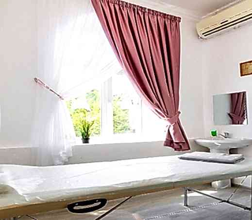 Интерьер студии депиляции